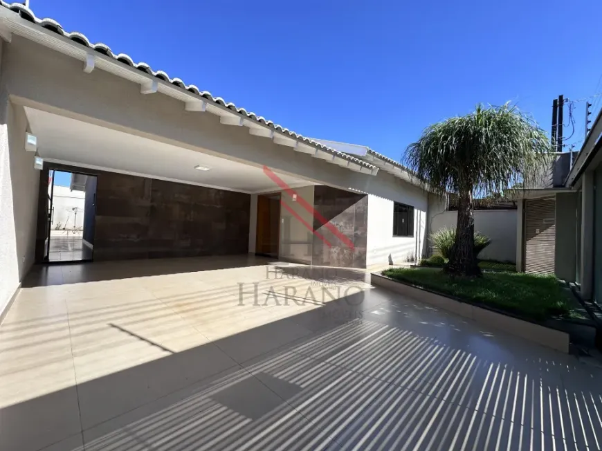 Foto 1 de Casa com 3 Quartos à venda, 220m² em Jardim Santo Amaro, Cambé