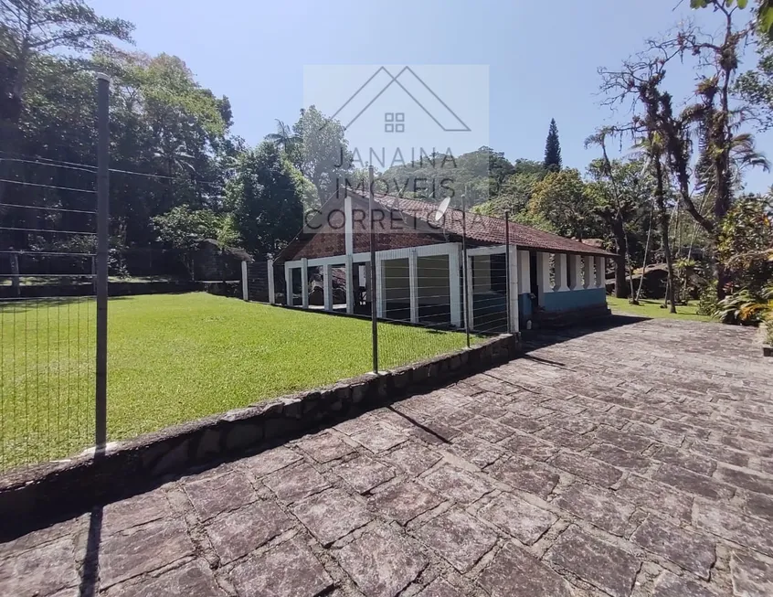 Foto 1 de Fazenda/Sítio com 3 Quartos à venda, 120m² em Cantagalo, Guapimirim