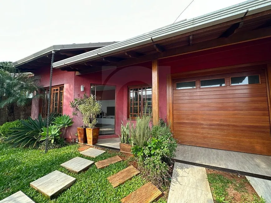 Foto 1 de Casa com 3 Quartos à venda, 120m² em Loteamento Riva, Portão