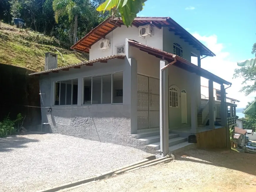 Foto 1 de Casa com 5 Quartos à venda, 120m² em Praia Do Antenor, Governador Celso Ramos