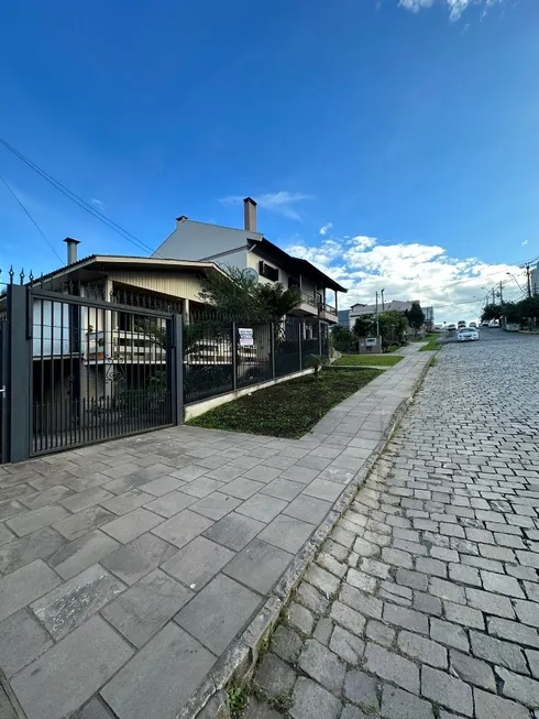 Foto 1 de Casa com 4 Quartos à venda, 162m² em Bela Vista, Caxias do Sul