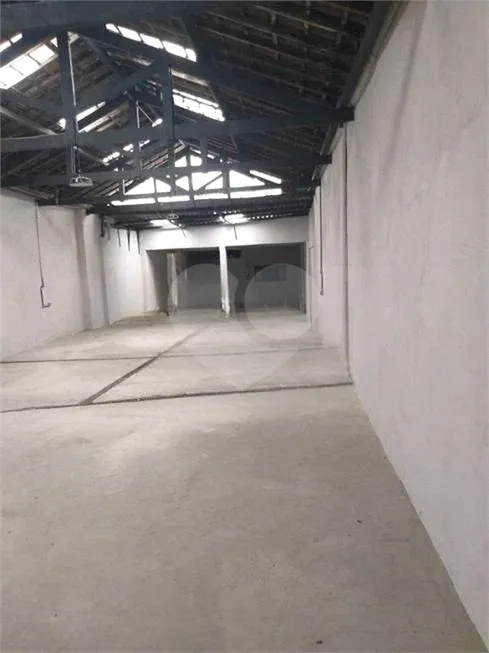 Foto 1 de Galpão/Depósito/Armazém à venda, 1100m² em Móoca, São Paulo