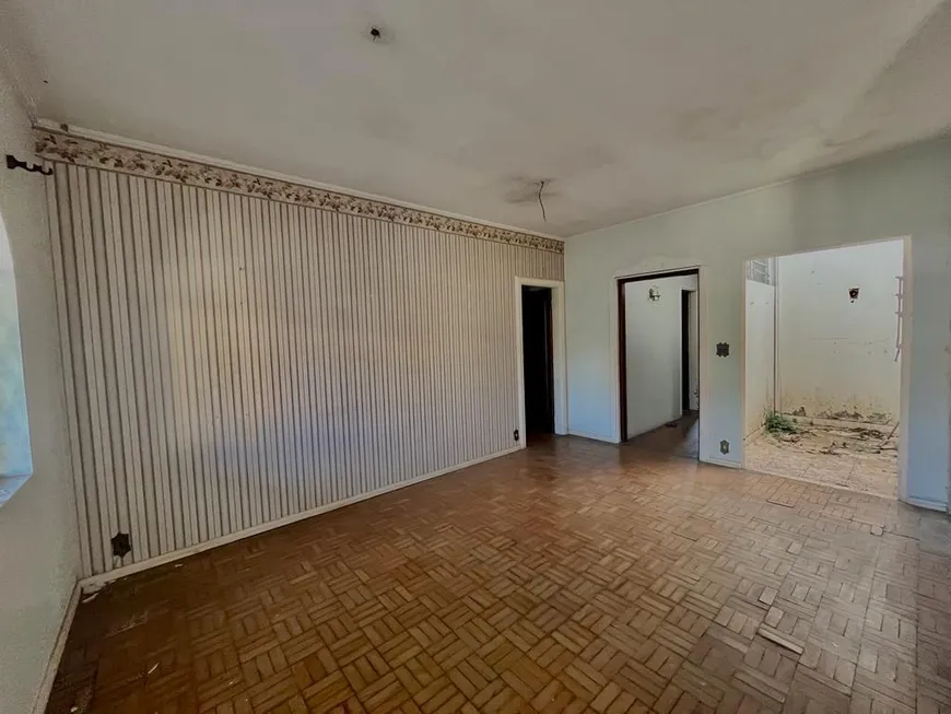 Foto 1 de Casa com 3 Quartos à venda, 200m² em Jardim Leonor, Campinas