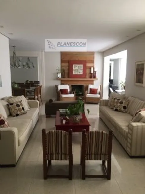 Foto 1 de Apartamento com 3 Quartos à venda, 190m² em Vila Sônia, São Paulo