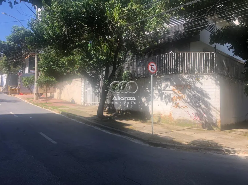 Foto 1 de Casa com 3 Quartos à venda, 545m² em Serra, Belo Horizonte