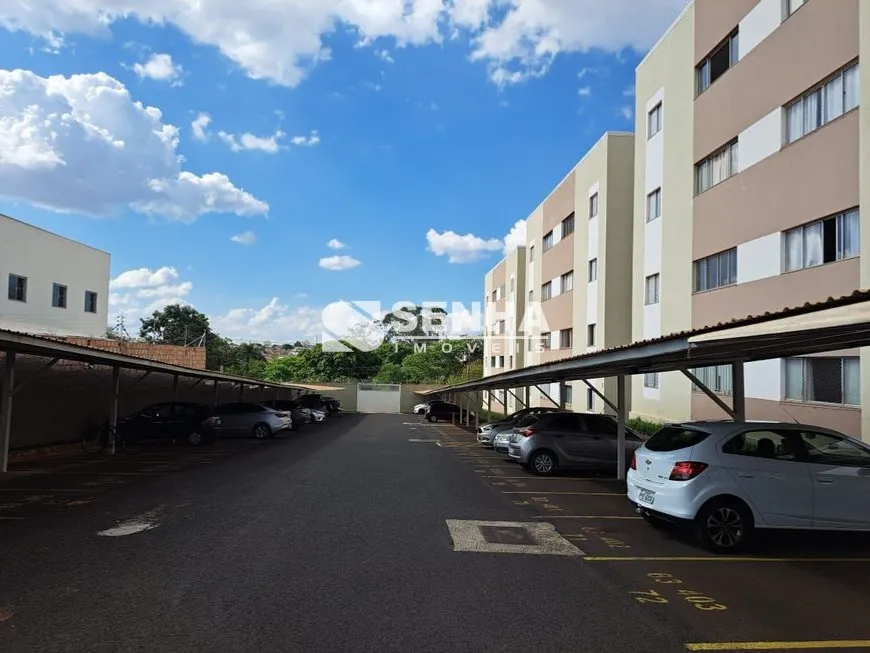 Foto 1 de Apartamento com 2 Quartos à venda, 46m² em Chácaras Tubalina E Quartel, Uberlândia