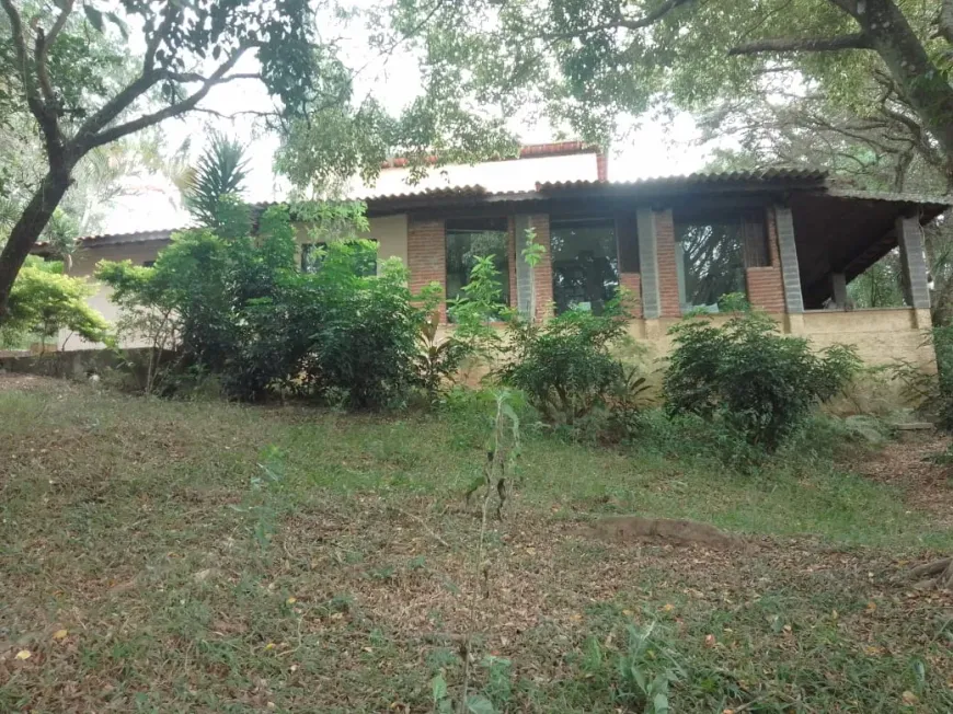 Foto 1 de Fazenda/Sítio com 5 Quartos à venda, 10000m² em Fazenda Marajoara, Campo Limpo Paulista