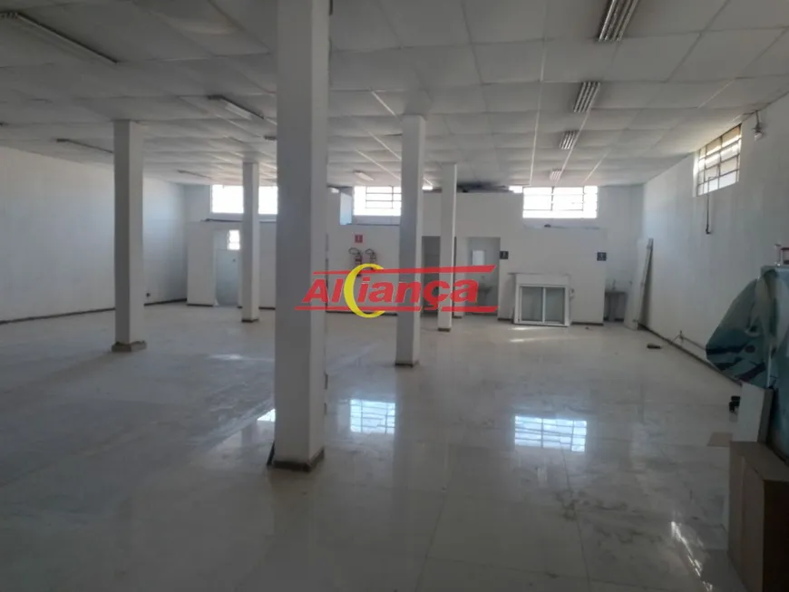 Foto 1 de Sala Comercial para alugar, 200m² em Cocaia, Guarulhos