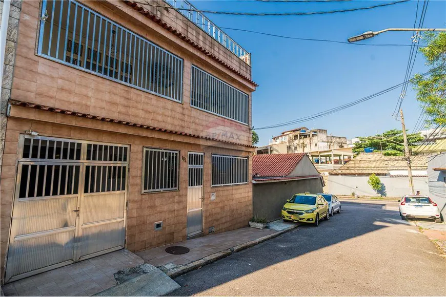 Foto 1 de Casa com 3 Quartos à venda, 258m² em Portuguesa, Rio de Janeiro