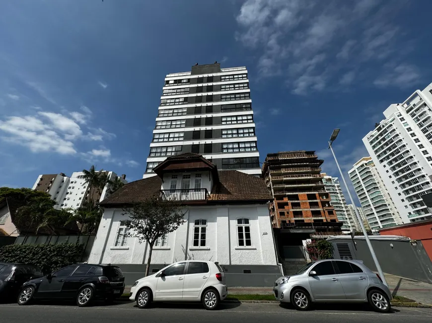 Foto 1 de Apartamento com 3 Quartos à venda, 122m² em Centro, Joinville