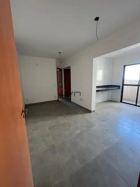 Foto 1 de Apartamento com 2 Quartos à venda, 53m² em Santa Mônica, Uberlândia