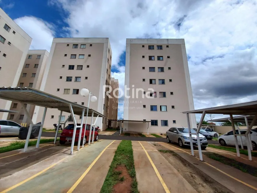 Foto 1 de Apartamento com 2 Quartos à venda, 45m² em Jardim Brasília, Uberlândia