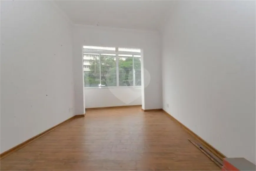 Foto 1 de Apartamento com 2 Quartos à venda, 80m² em Pacaembu, São Paulo