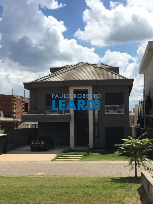 Foto 1 de Casa de Condomínio com 4 Quartos para alugar, 420m² em Tamboré, Santana de Parnaíba