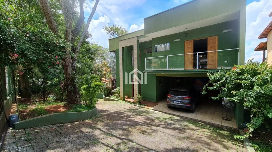 Foto 1 de Casa de Condomínio com 4 Quartos à venda, 410m² em Granja Viana, Cotia