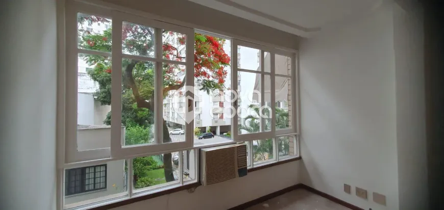 Foto 1 de Apartamento com 3 Quartos à venda, 98m² em Gávea, Rio de Janeiro