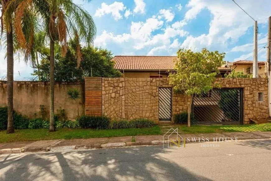 Foto 1 de Sobrado com 5 Quartos à venda, 300m² em Vila Lemos, Campinas