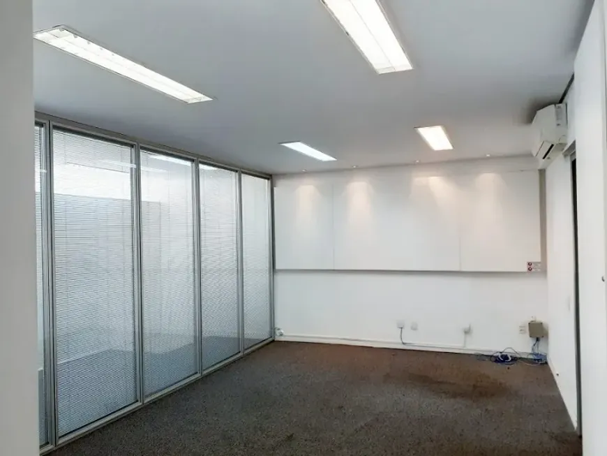 Foto 1 de Ponto Comercial à venda, 140m² em Vila Buarque, São Paulo