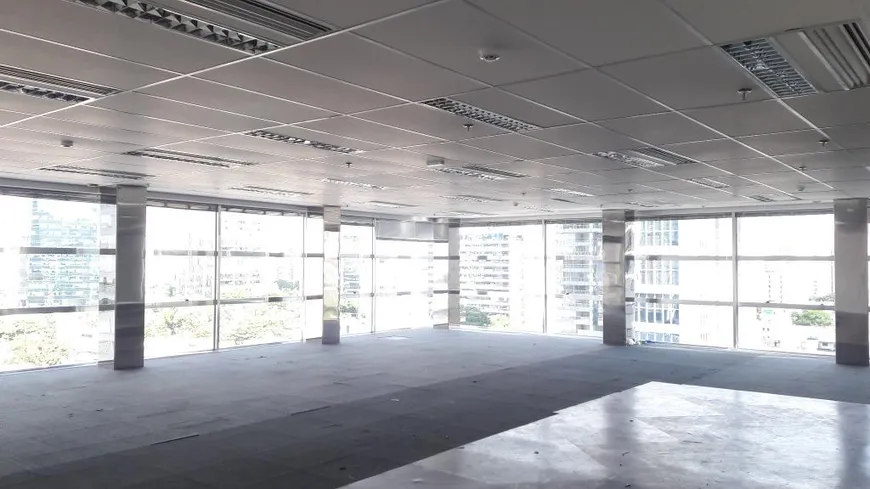 Foto 1 de Sala Comercial para alugar, 400m² em Vila Olímpia, São Paulo