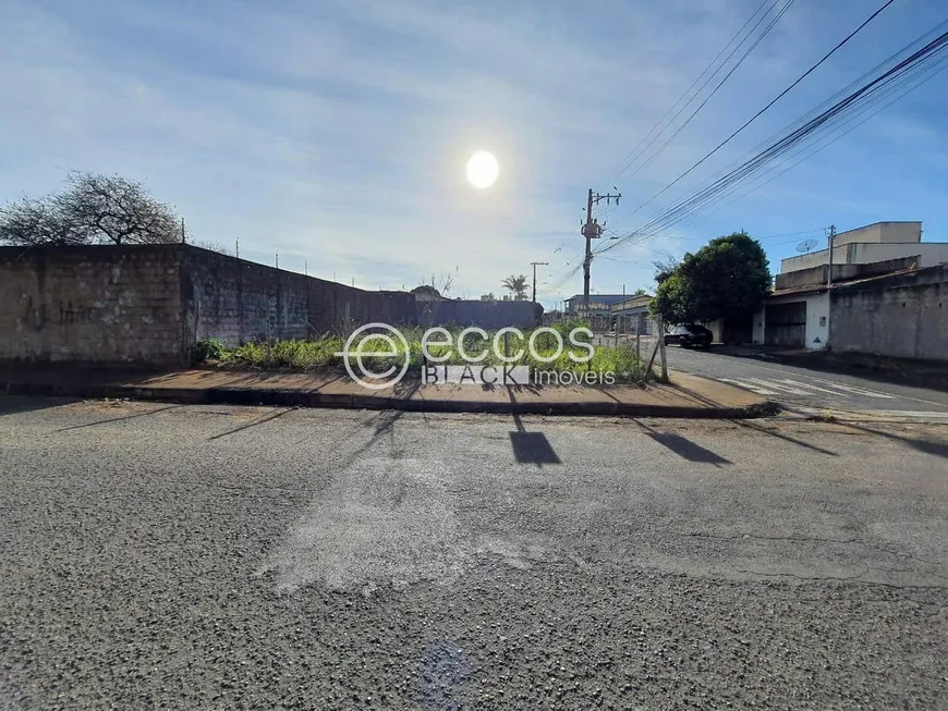 Foto 1 de Lote/Terreno à venda, 375m² em Minas Gerais, Uberlândia