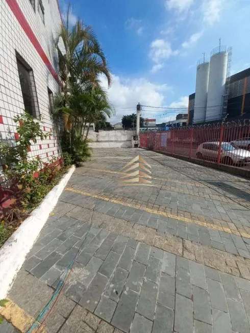 Foto 1 de Galpão/Depósito/Armazém para alugar, 1737m² em Parque Industrial do Jardim São Geraldo, Guarulhos