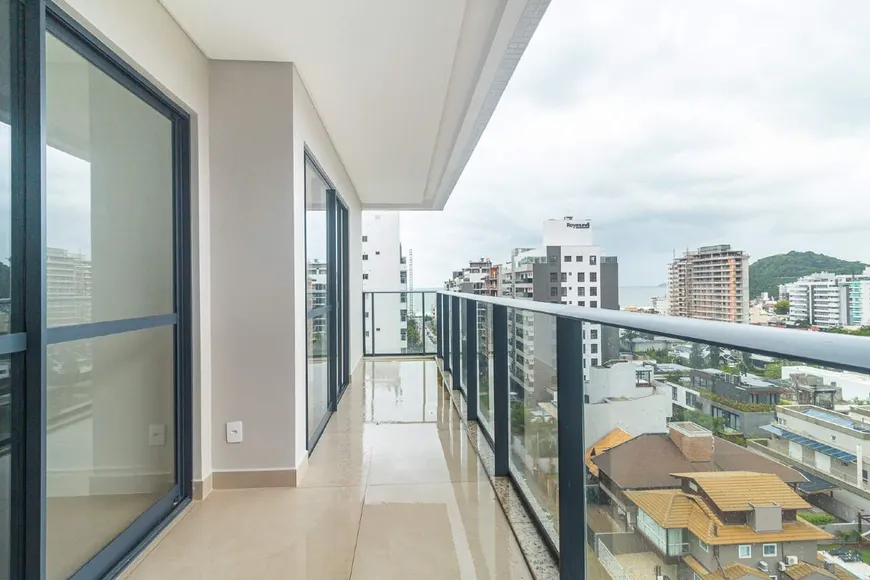 Foto 1 de Apartamento com 3 Quartos à venda, 99m² em Praia Brava, Itajaí