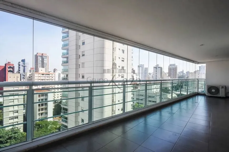 Foto 1 de Apartamento com 4 Quartos para venda ou aluguel, 270m² em Pinheiros, São Paulo