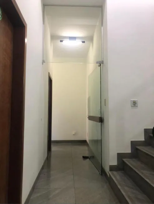 Foto 1 de Sala Comercial para alugar, 83m² em Santo Antônio, Belo Horizonte