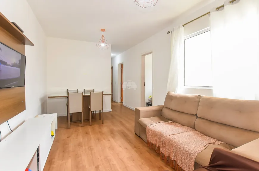 Foto 1 de Apartamento com 3 Quartos à venda, 52m² em Santa Cândida, Curitiba