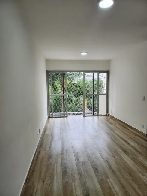 Foto 1 de Apartamento com 2 Quartos para alugar, 55m² em Santana, São Paulo