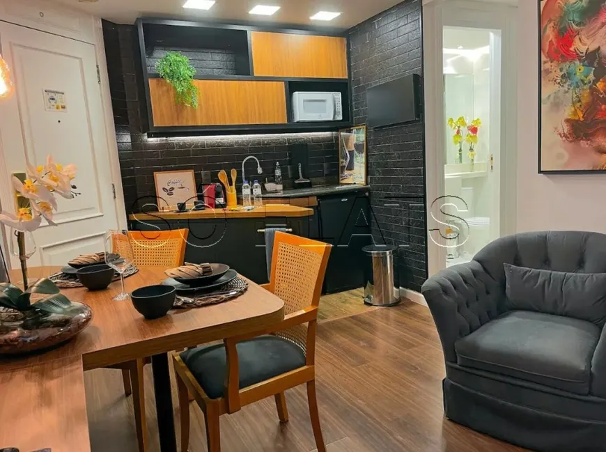 Foto 1 de Apartamento com 1 Quarto para alugar, 30m² em Vila Olímpia, São Paulo