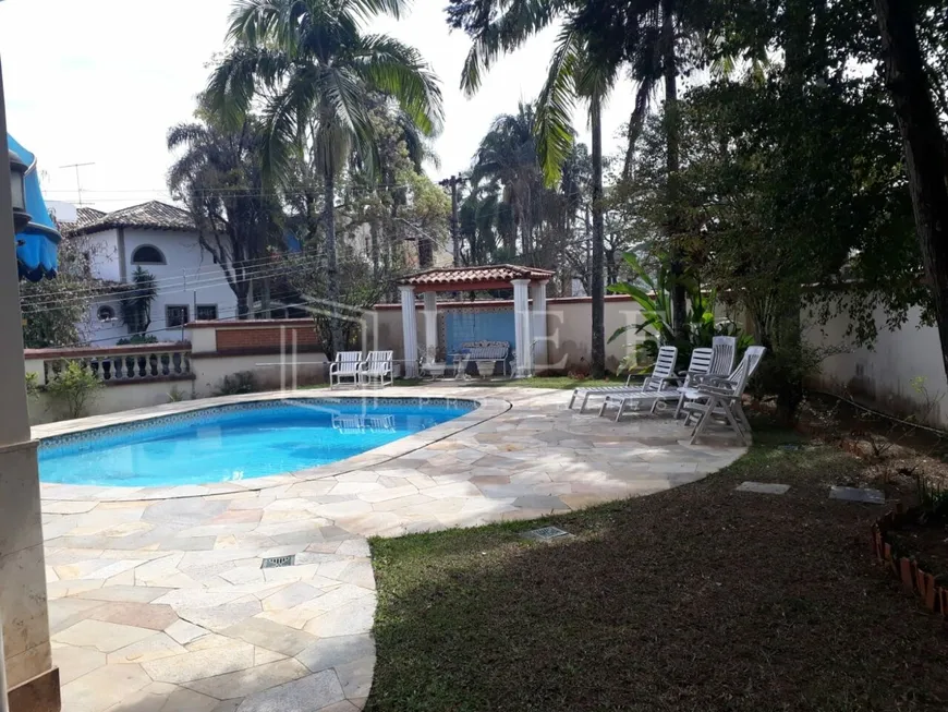 Foto 1 de Casa com 5 Quartos para venda ou aluguel, 990m² em Jardim Guedala, São Paulo