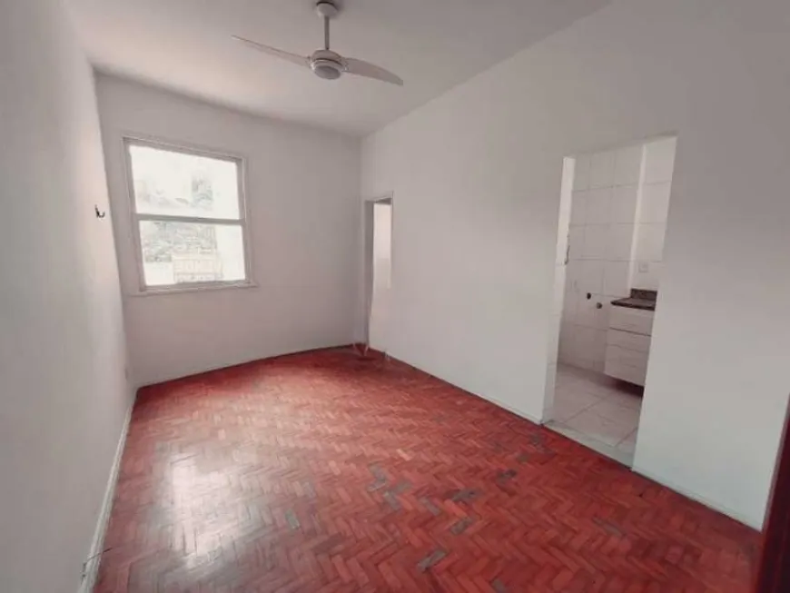 Foto 1 de Apartamento com 1 Quarto à venda, 31m² em Santa Teresa, Rio de Janeiro