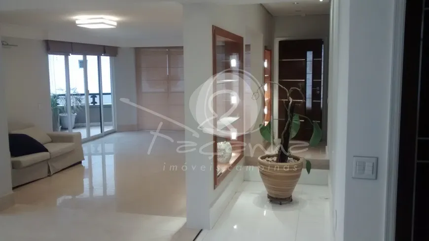 Foto 1 de Apartamento com 2 Quartos à venda, 215m² em Cambuí, Campinas