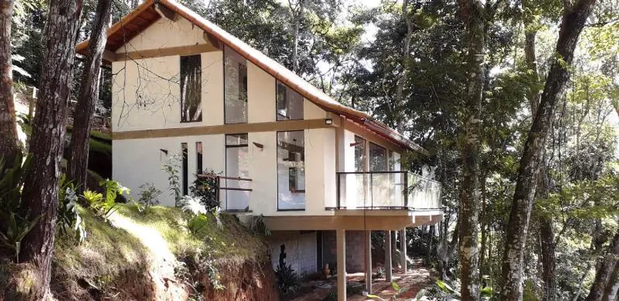 Foto 1 de Casa com 2 Quartos à venda, 250m² em Itaipava, Petrópolis