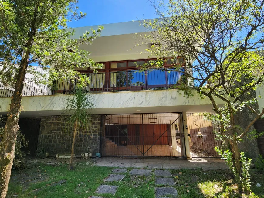 Foto 1 de Casa com 4 Quartos à venda, 444m² em São Francisco, Niterói