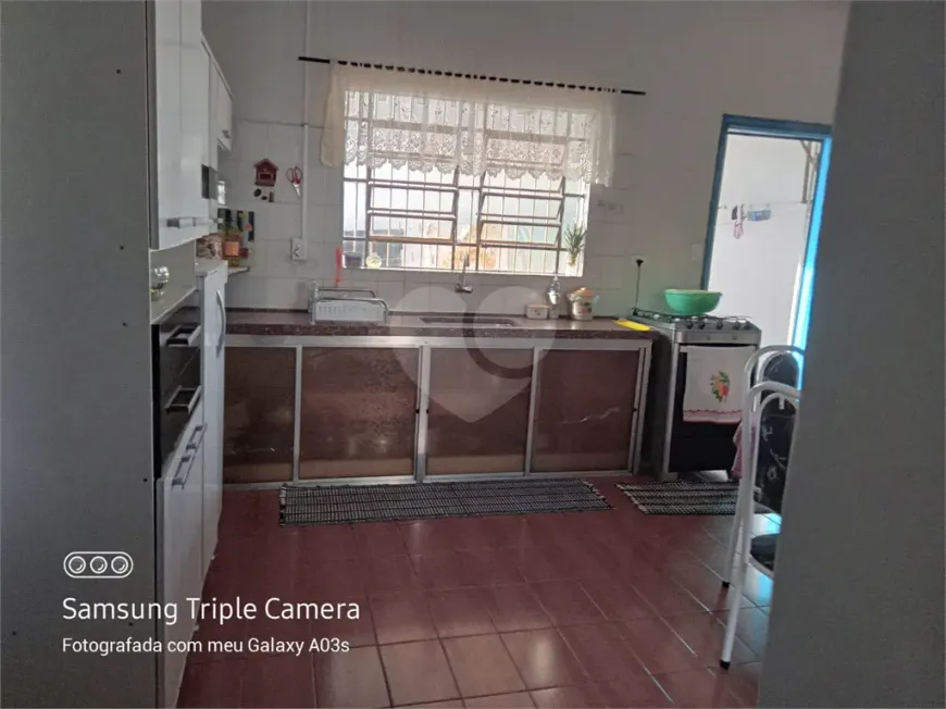 Foto 1 de Casa com 2 Quartos à venda, 188m² em Vila Camargo, Bauru