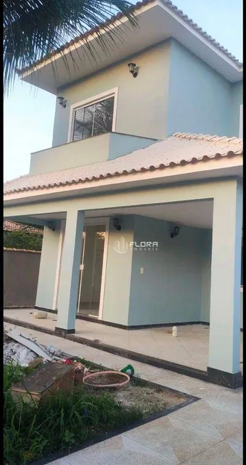 Foto 1 de Casa de Condomínio com 3 Quartos à venda, 120m² em Centro, Maricá