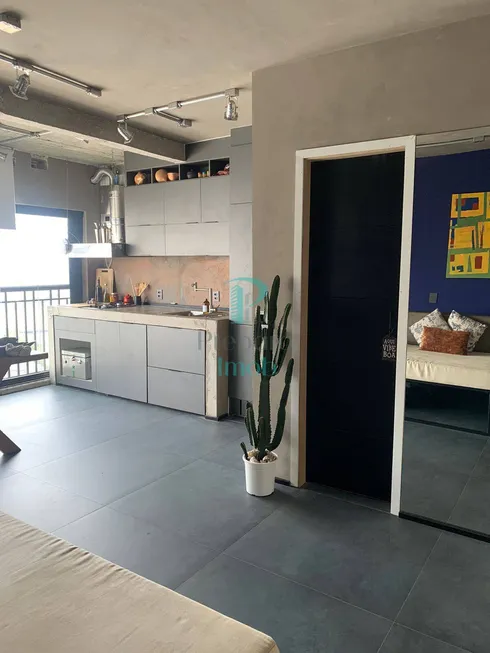 Foto 1 de Apartamento com 2 Quartos à venda, 40m² em Continental, Osasco