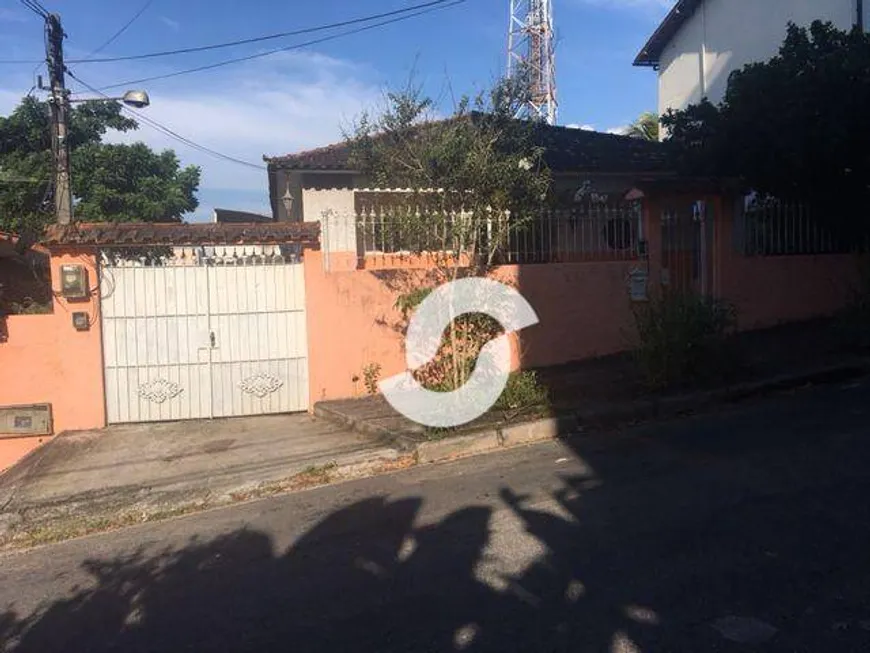 Foto 1 de Casa com 3 Quartos à venda, 180m² em Badu, Niterói