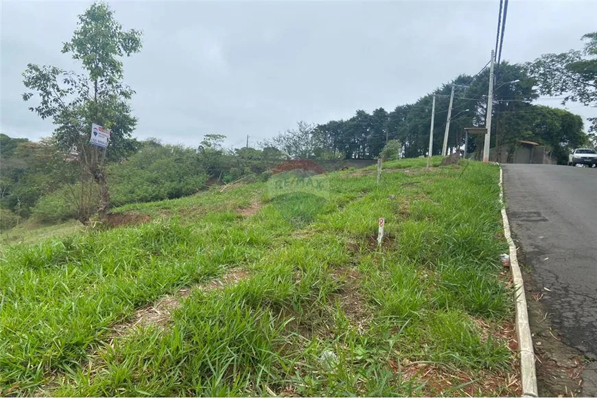 Foto 1 de Lote/Terreno à venda, 300m² em Parque Guarani, Juiz de Fora