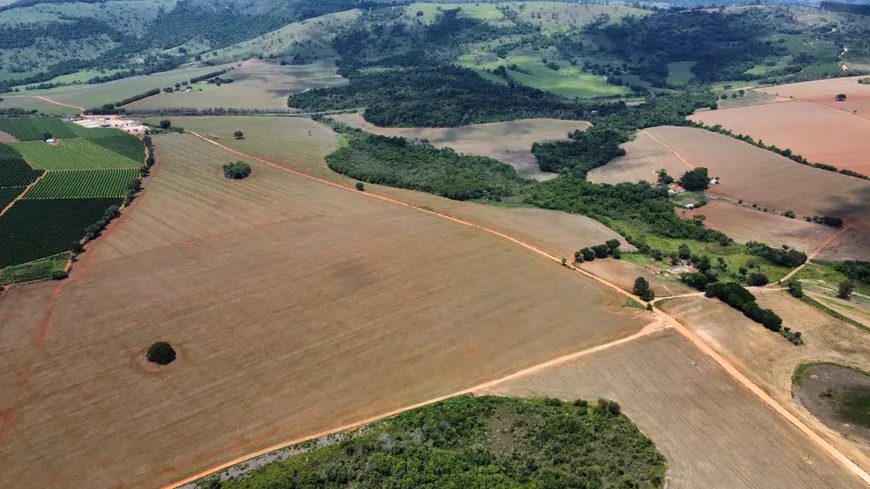 Foto 1 de Fazenda/Sítio à venda, 726000m² em Zona Rural, Carmo do Rio Claro