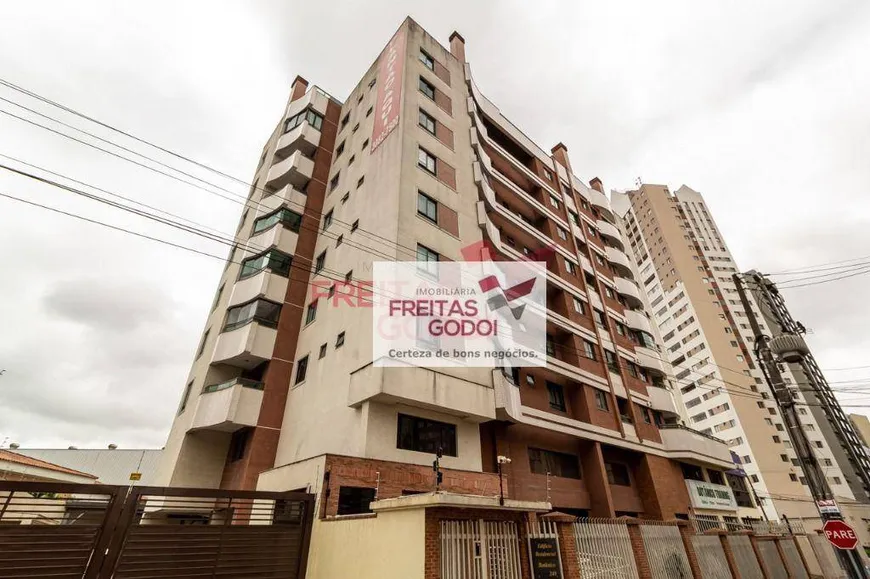 Foto 1 de Apartamento com 2 Quartos à venda, 79m² em Jardim Botânico, Curitiba