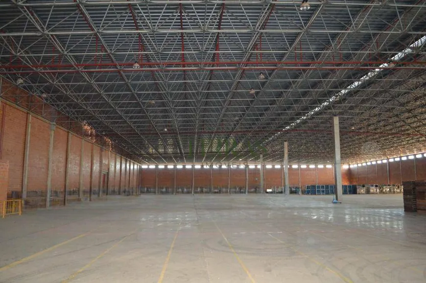 Foto 1 de Galpão/Depósito/Armazém para venda ou aluguel, 70000m² em Vila Martins, Itu