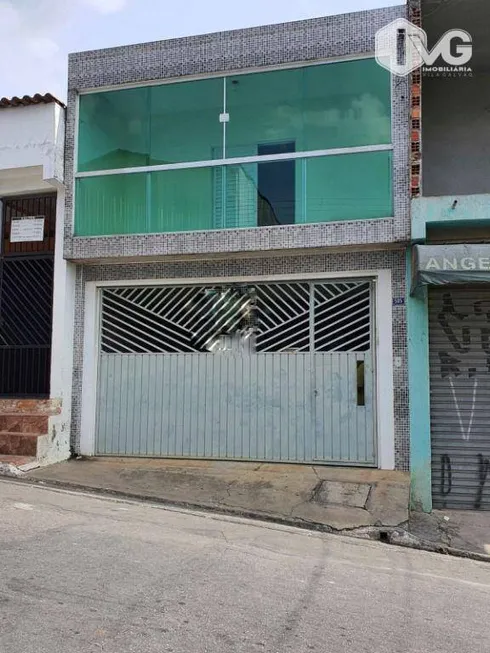 Foto 1 de Sobrado com 4 Quartos à venda, 180m² em Cidade Soberana, Guarulhos