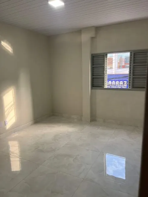 Foto 1 de Casa com 1 Quarto para alugar, 60m² em Centro, Limeira