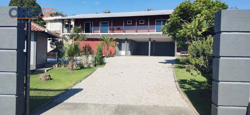 Foto 1 de Casa com 5 Quartos à venda, 365m² em Bela Vista, Gaspar