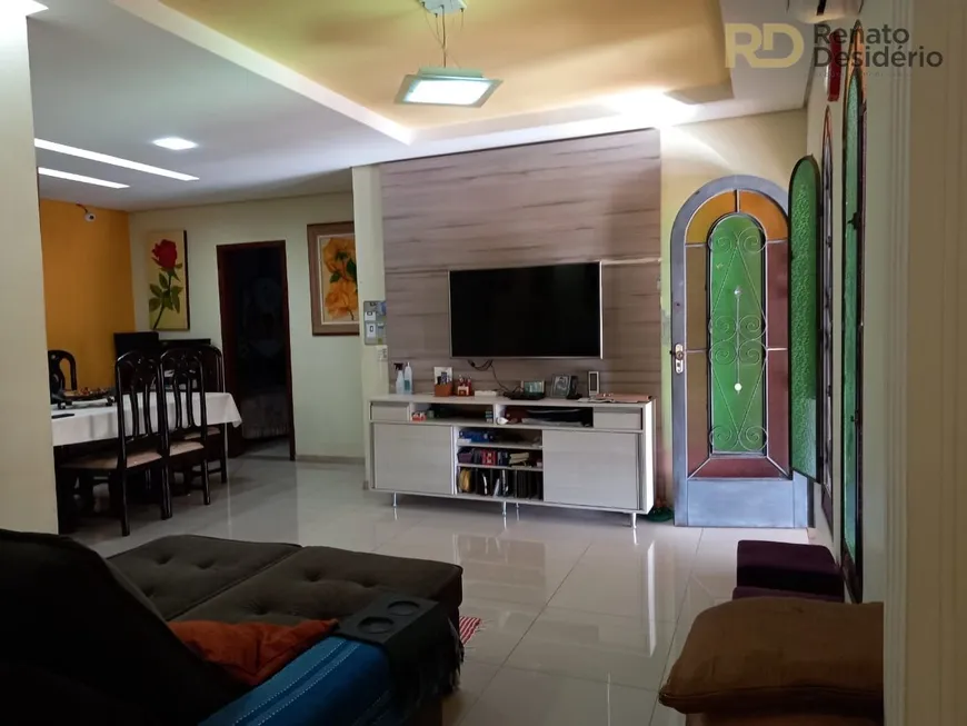 Foto 1 de Casa com 3 Quartos à venda, 261m² em Esplanada, Belo Horizonte