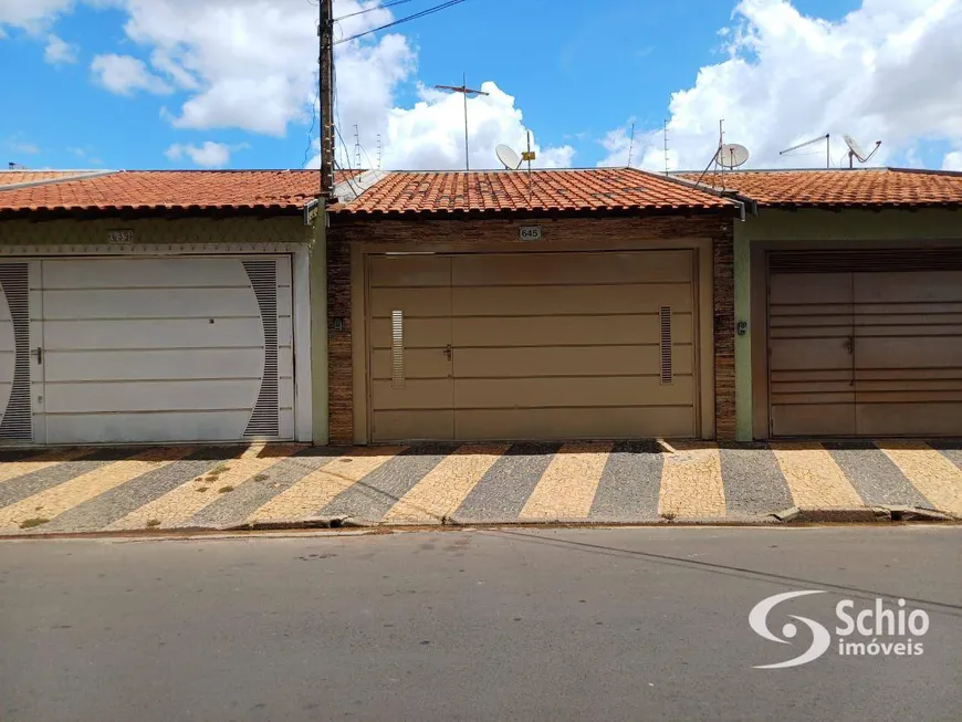 Foto 1 de Casa com 3 Quartos à venda, 120m² em Jardim Floridiana, Rio Claro