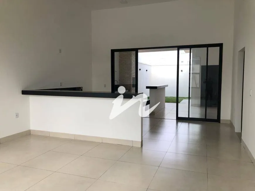 Foto 1 de Casa com 4 Quartos à venda, 154m² em Bosque dos Buritis, Uberlândia